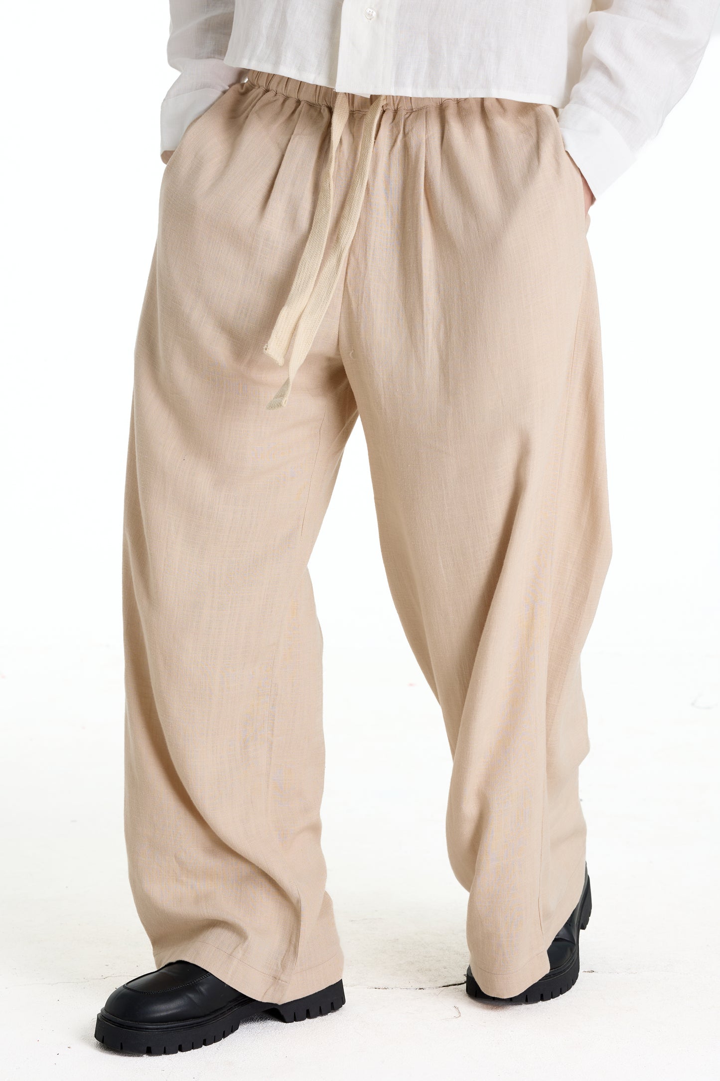 BONJOUR MADAME LINEN TAN PANTS