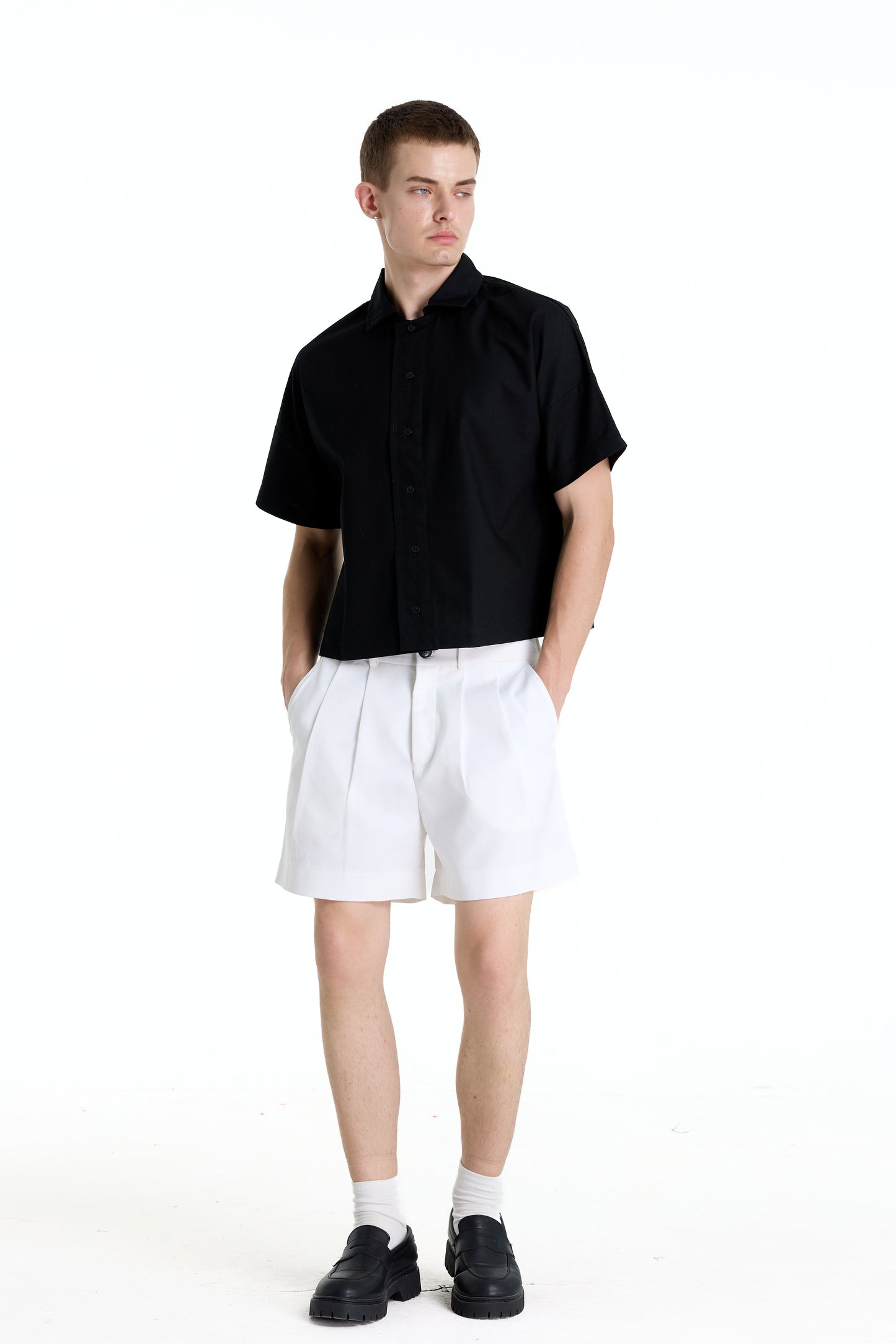 BONJOUR MADAME LINEN BLACK CROP SHIRT