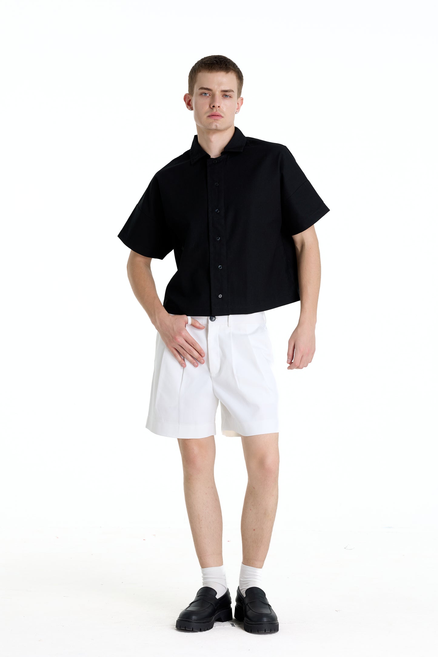 BONJOUR MADAME LINEN BLACK CROP SHIRT