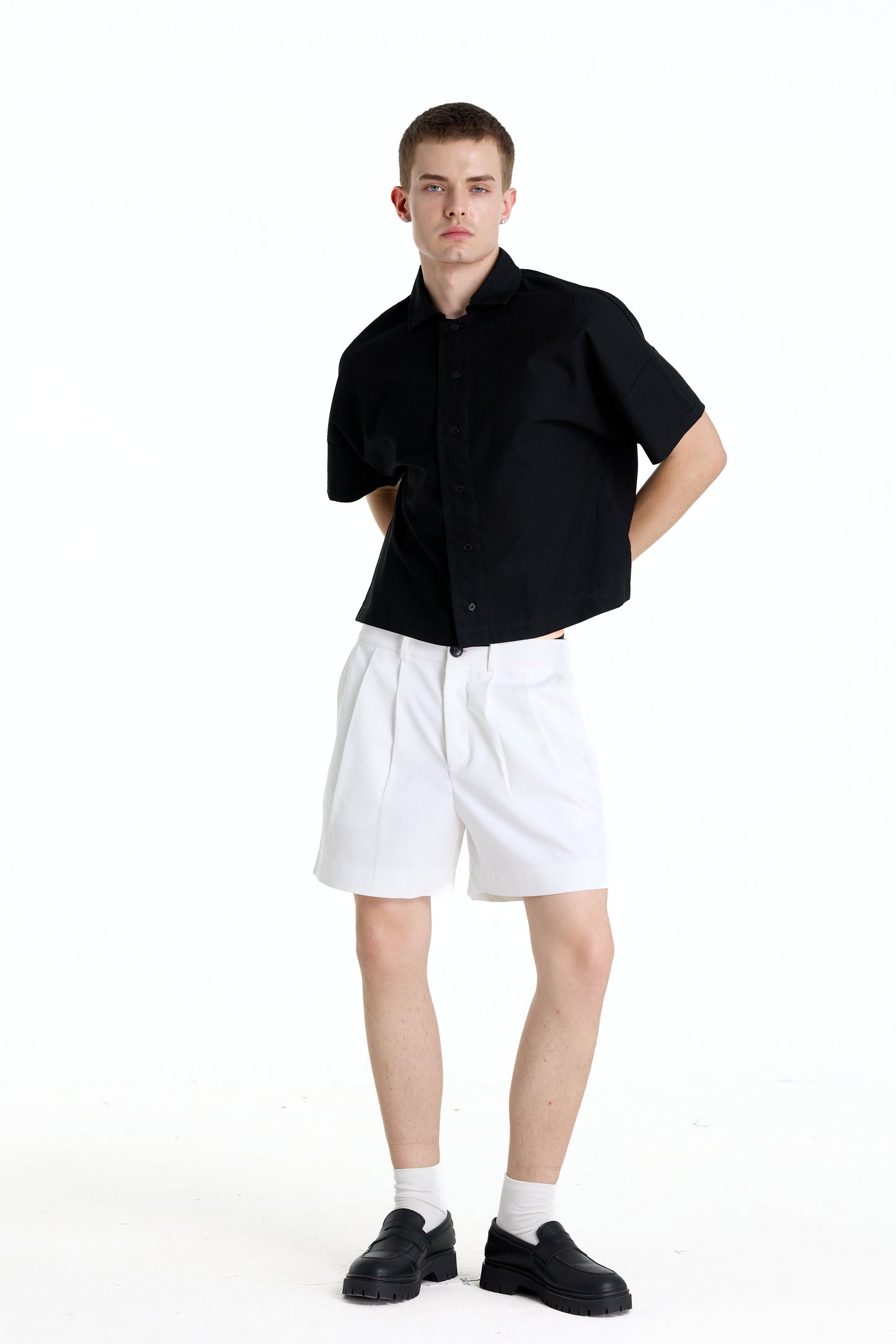 BONJOUR MADAME LINEN BLACK CROP SHIRT