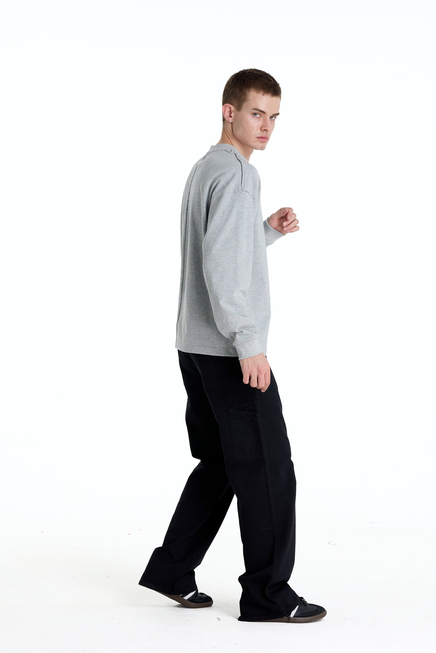 ME DISTRESSED PRINT LONGTEE GREY