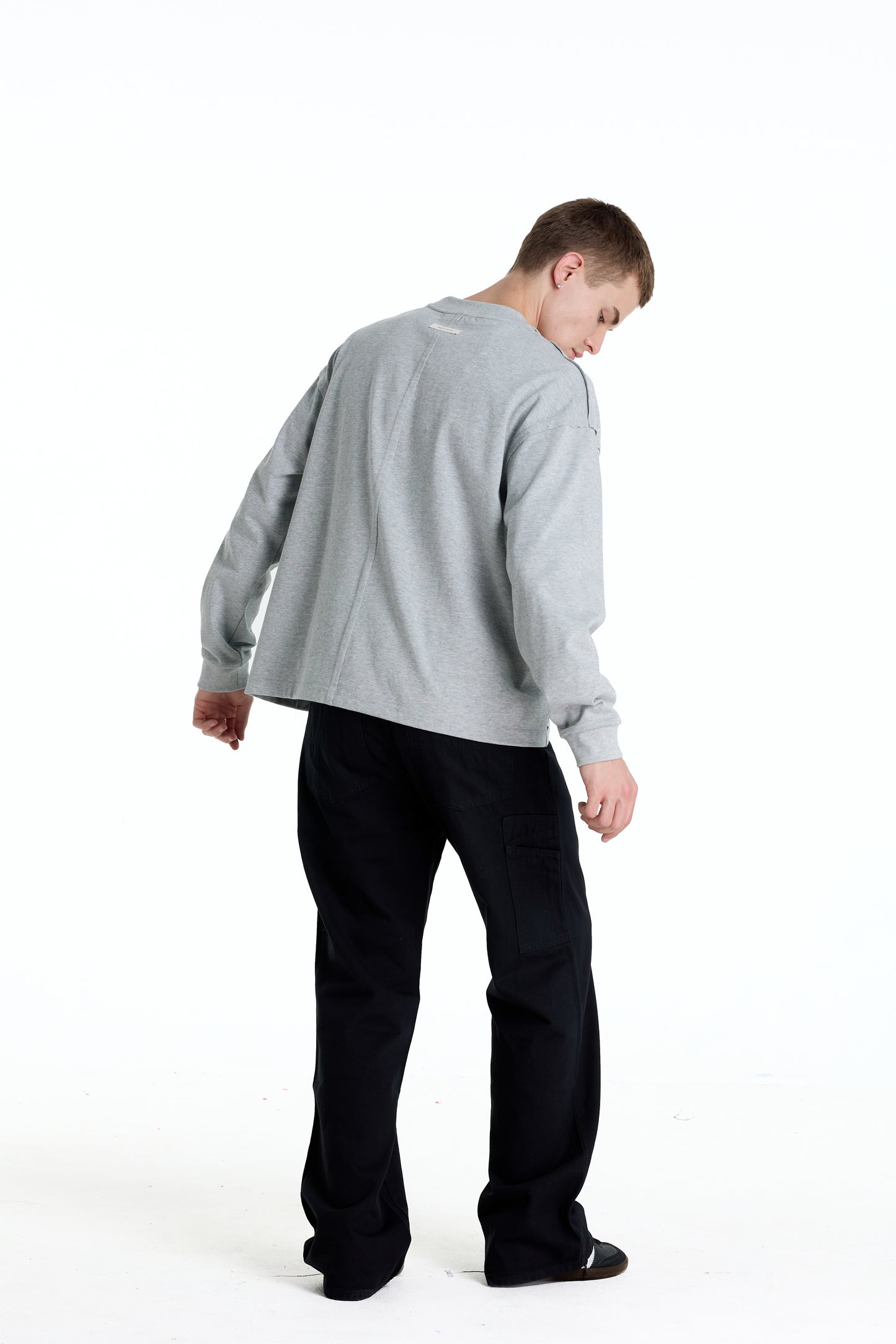 ME DISTRESSED PRINT LONGTEE GREY