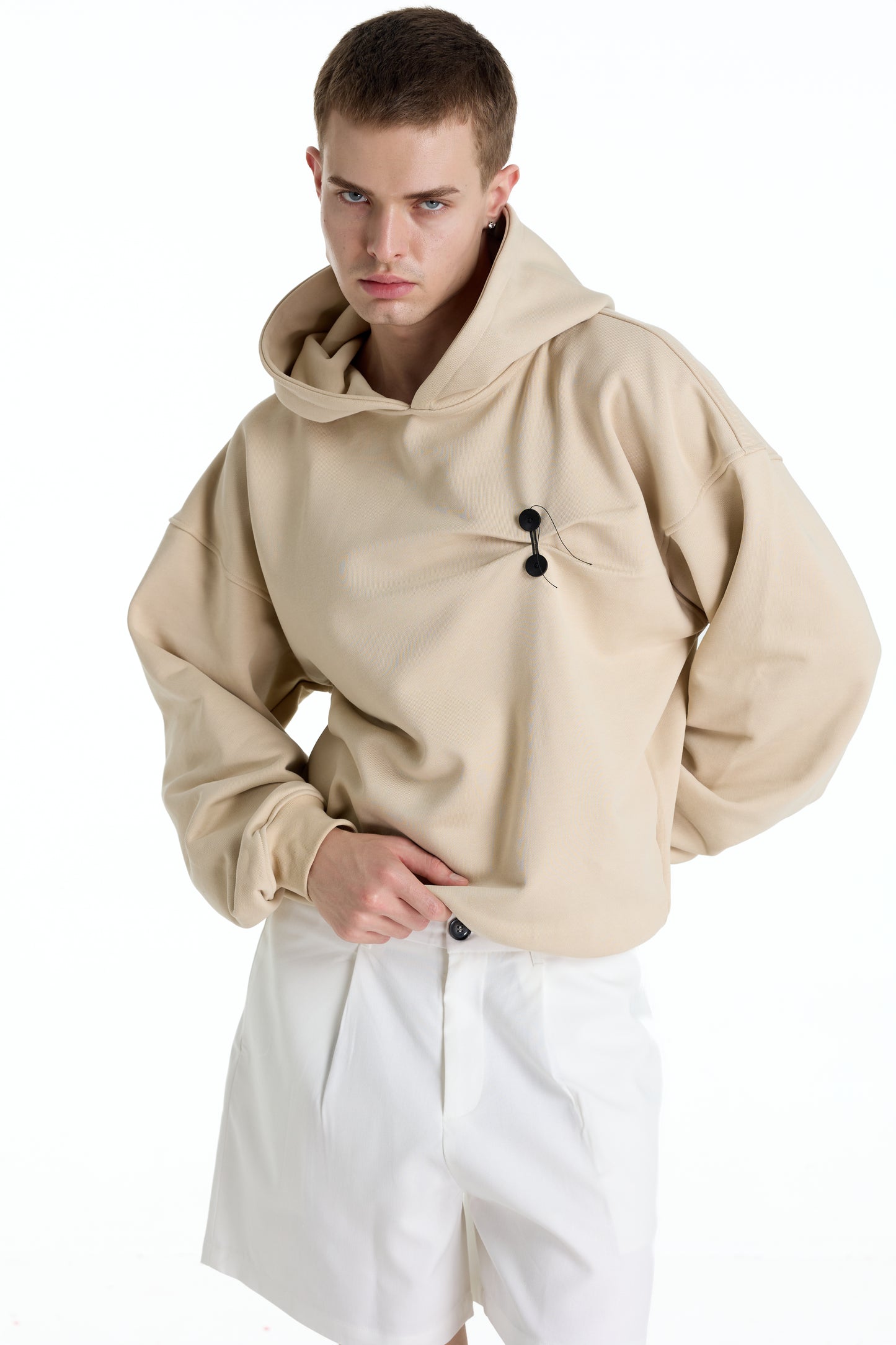 DOCUMENT COVER BUTTER HOODIE