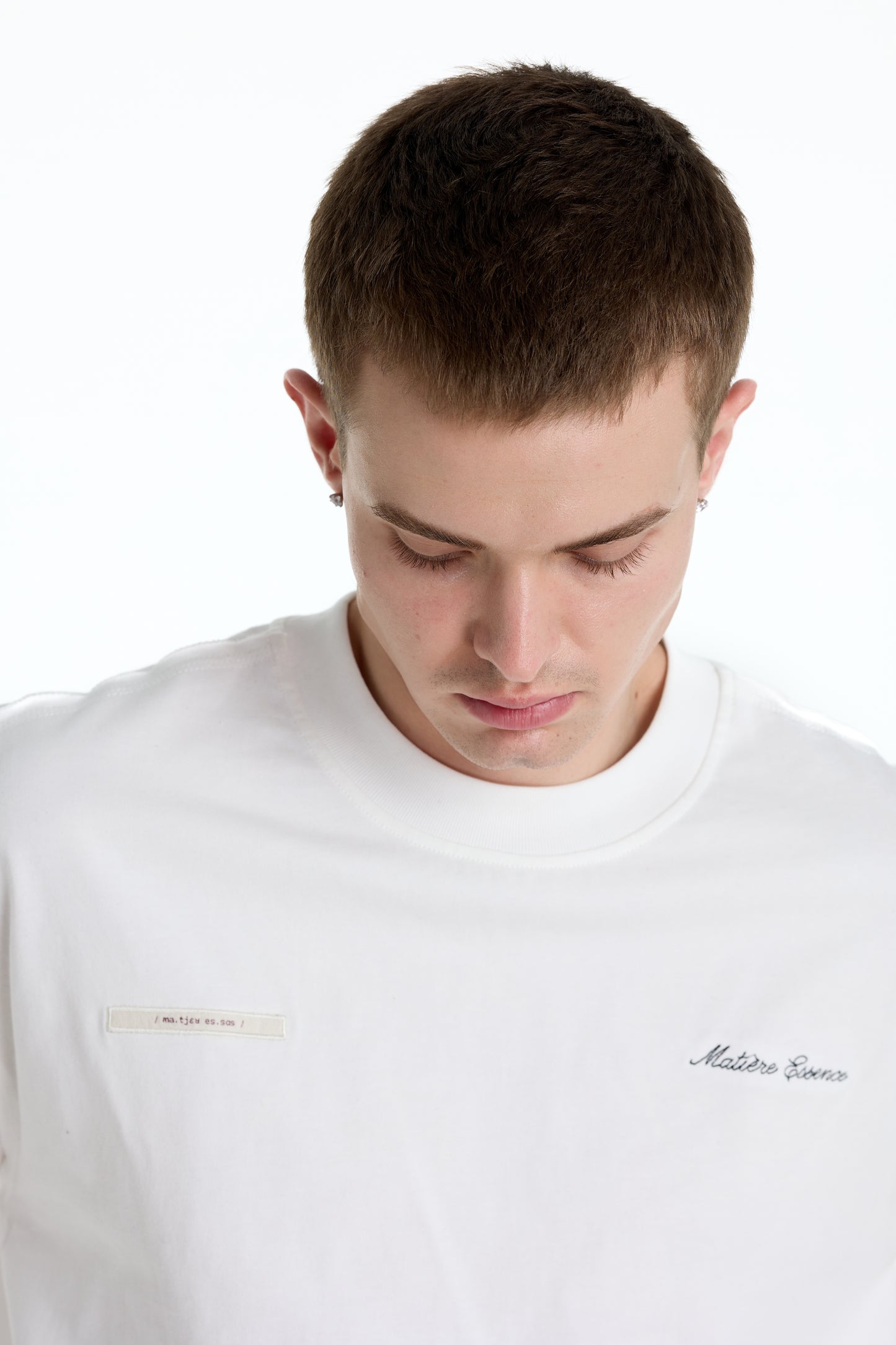 ME EMBROIDERY LONGTEE WHITE