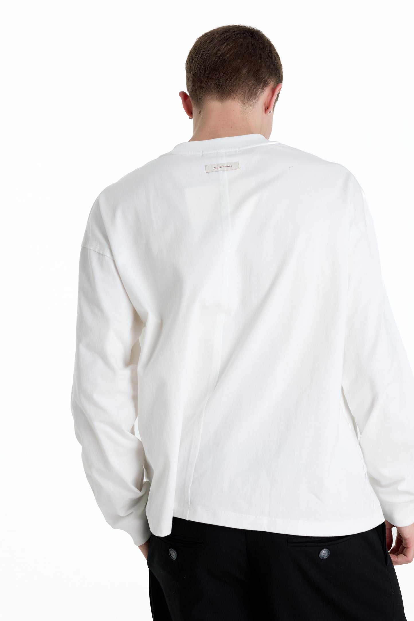 ME EMBROIDERY LONGTEE WHITE