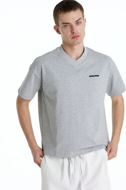 V-NECK VELVET PRINTED GREY TEE