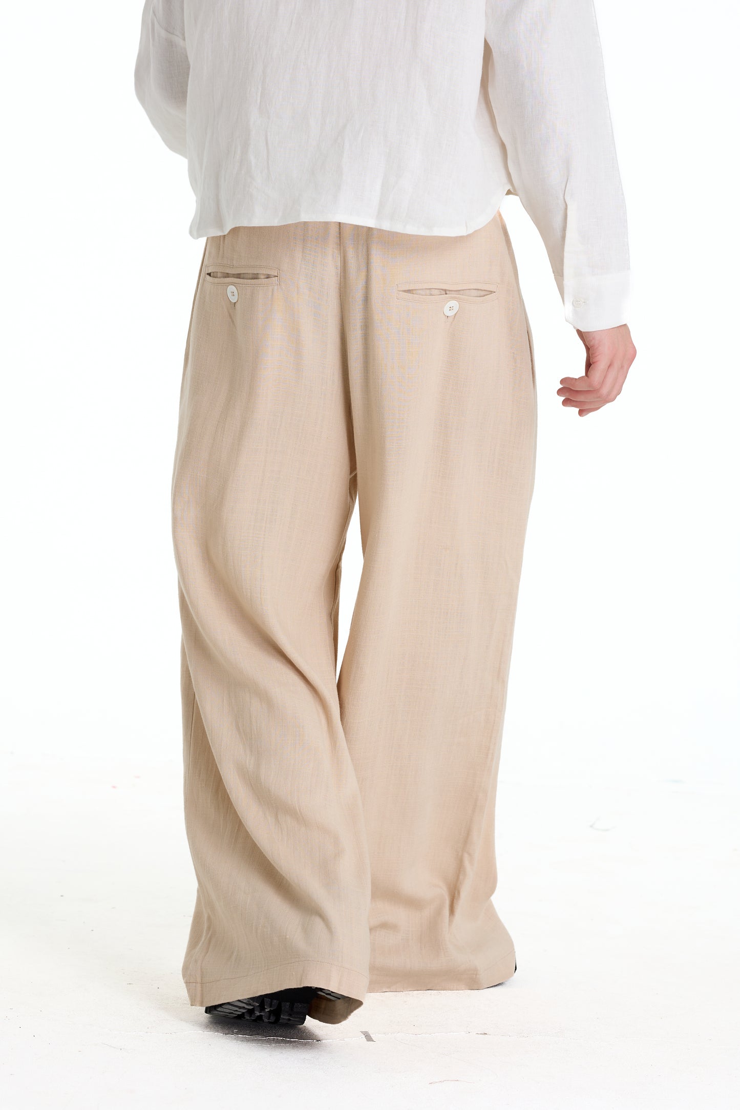 BONJOUR MADAME LINEN TAN PANTS