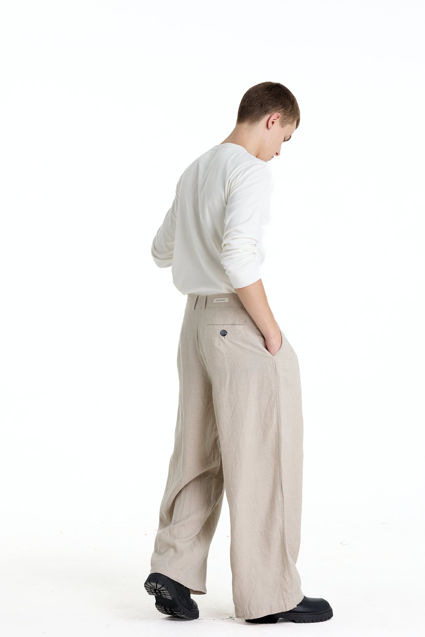RIBBINORI MILKY WHITE LONG-SLEEVED