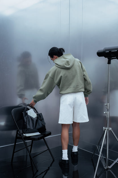 DOCUMENT COVER OLIVE HOODIE