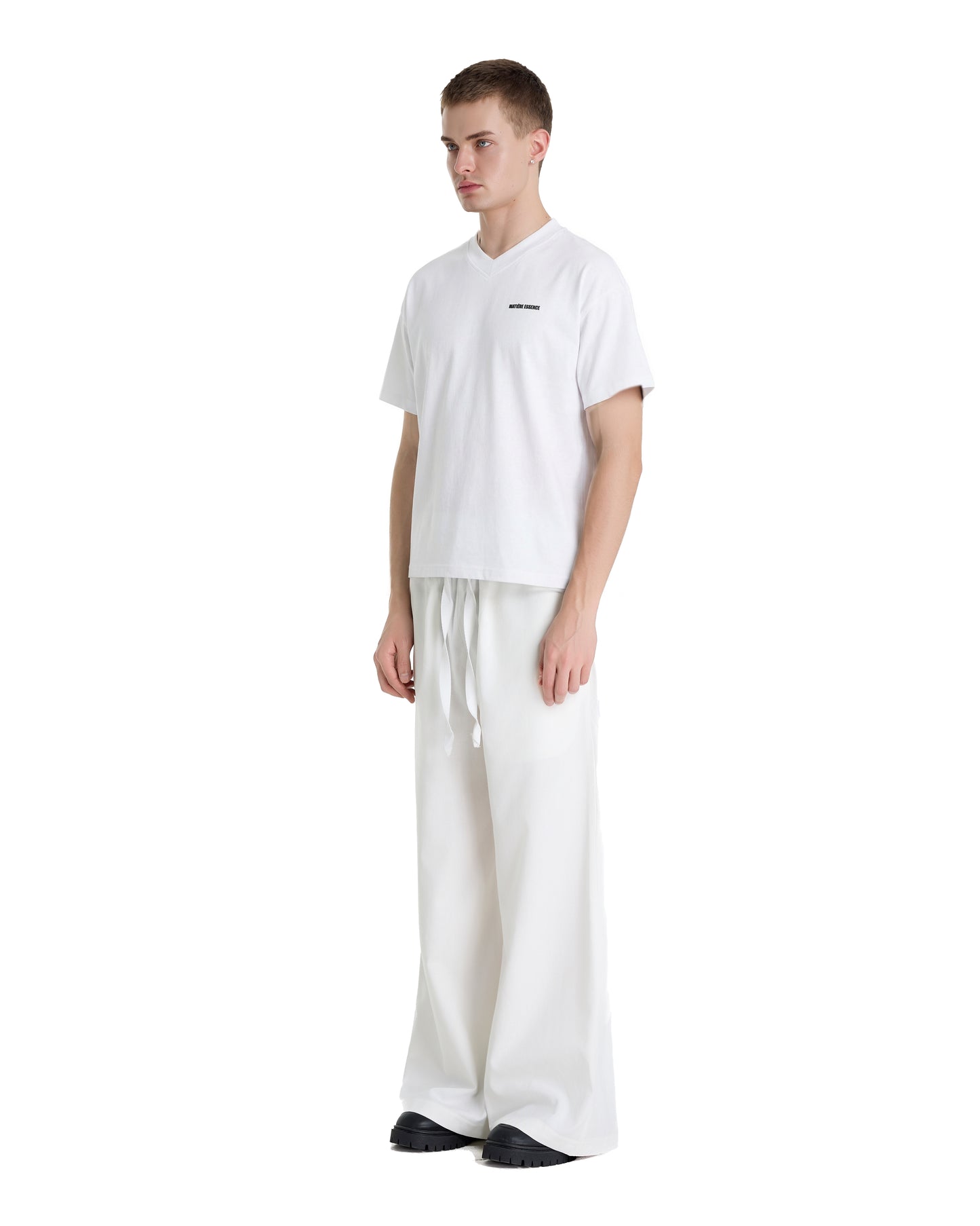 V-NECK VELVET PRINTED WHITE TEE