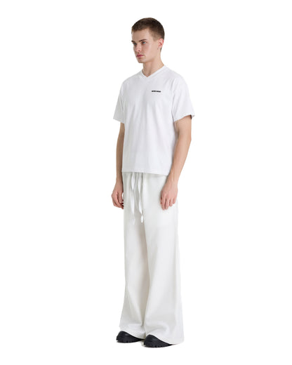 V-NECK VELVET PRINTED WHITE TEE